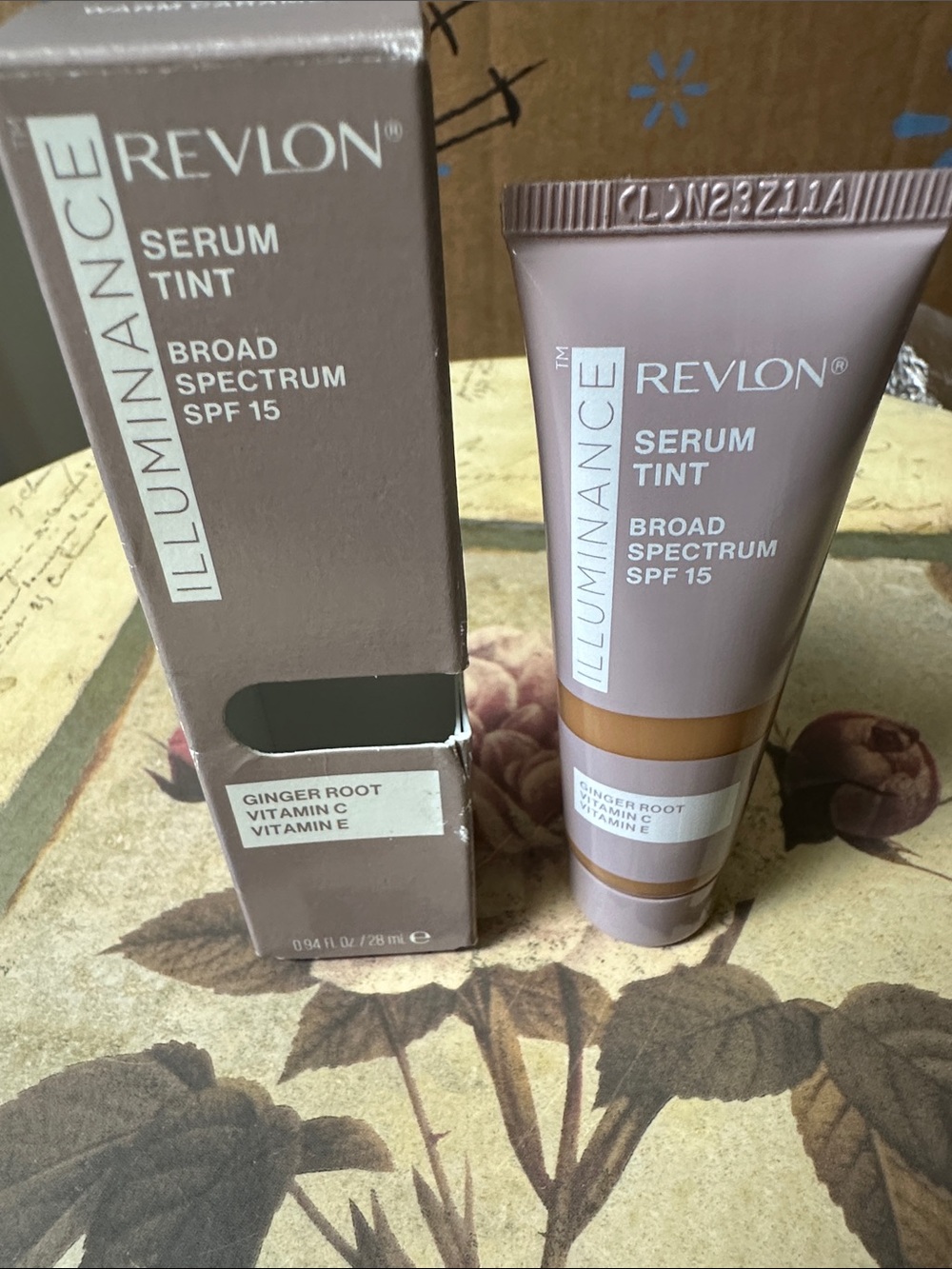 Revlon Illuminance Serum Tint SPF 15 - Warm Caramel Shade